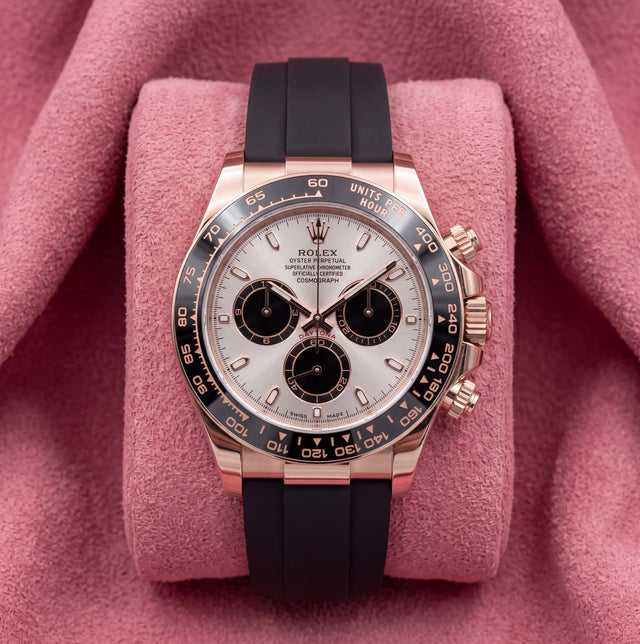 2026 Rolex Daytona 126515LN with Sundust and black dial, ceramic bezel and Oysterflex bracelet