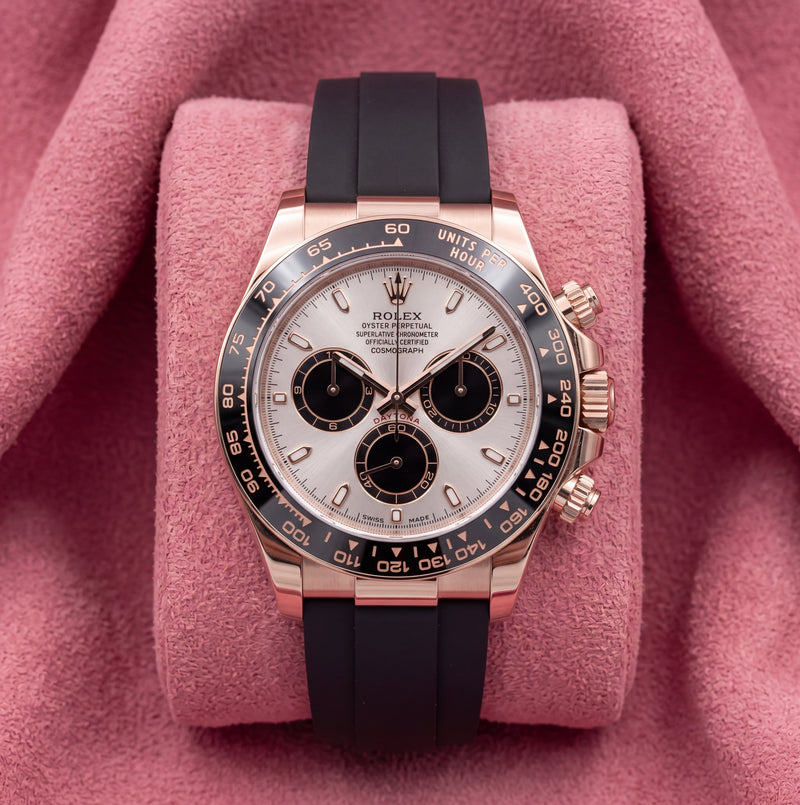 2026 Rolex Daytona 126515LN with Sundust and black dial, ceramic bezel and Oysterflex bracelet